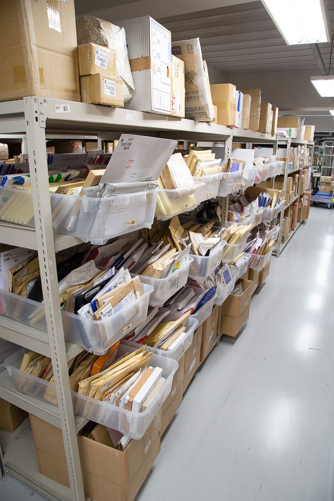 Sorted mail shelves